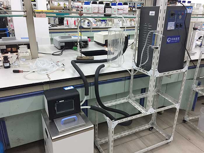 廣州工業(yè)大學實驗現(xiàn)場